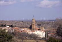 La Comisión de Peticiones del Parlamento Europeo analizará el Clúster del Maestrazgo Aerogeneradores de Castellón vistos desde La Iglesuela del Cid