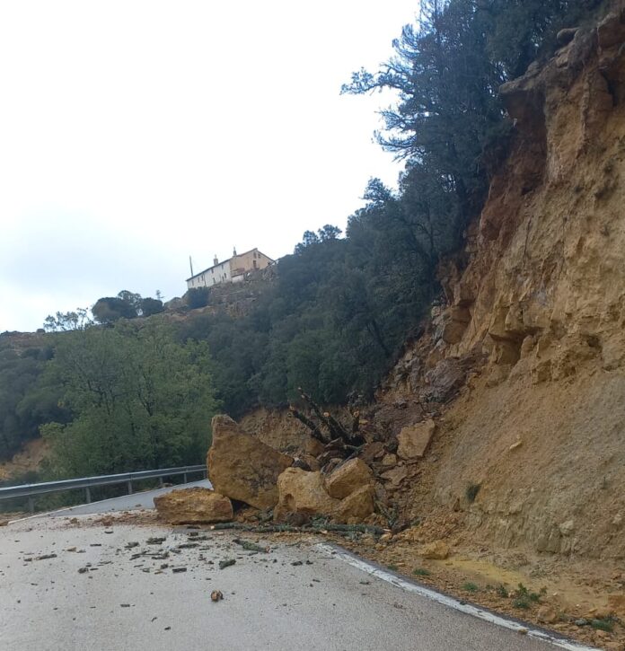 Solsida a la carretera Vilafranca - Benassal