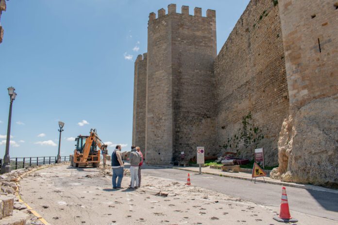 2025-05-20 Obres entrada Sant Miquel