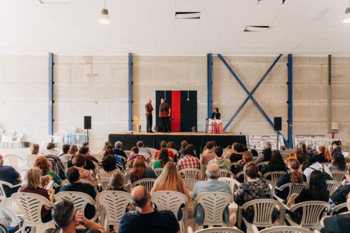 Un dels teatres duts a terme a Vilar de Canes la passada edició Un dels teatres duts a terme a Vilar de Canes la passada edició