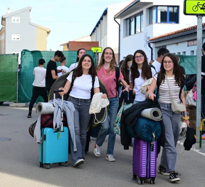 WhatsApp Image 2025-05-23 at 13.02.49 (1)