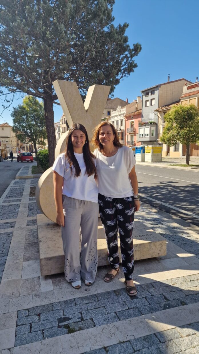 Ana Mari Bordás i Silvia Colom Ana Mari Bordás i Silvia Colom