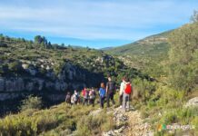 Tírig descobreix el seu “paisatge pintat” en una nova ruta guiada pel Maestrat